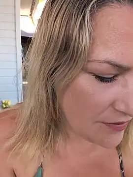 Snapshot of Pxetiteblonde1 chatting on July 2026 11:25:01 AM Pxetiteblonde1 online show from July 2026 11:25:01 AM