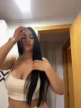 Snapshot of nataliia_queen_ chatting on June 2026 08:08:01 AM nataliia queen online show from June 2026 08:08:01 AM