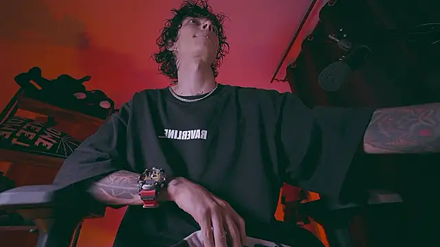 Olliver   y online show from March 2026 11:20:02 PM