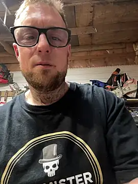 WIDBIGWHITECOCK online show from February 2026 06:08:01 AM