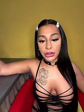 sweetxlayla online show from January 2026 05:15:01 PM