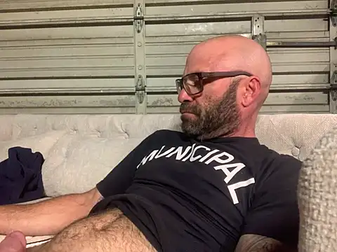 Snapshot of calimeatstick chatting on February 2026 02:13:01 PM calimeatstick online show from February 2026 02:13:01 PM