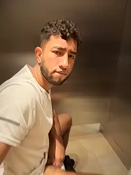 liam bronw online show from April 2026 06:15:01 PM