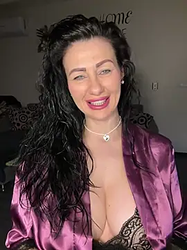 IRISWHITE17 online show from February 2026 05:58:02 AM