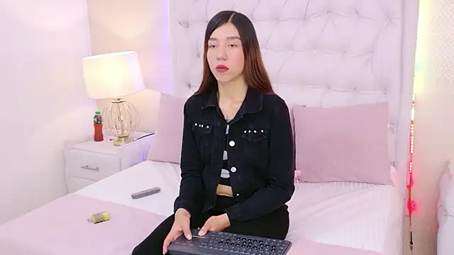 VioletFroost online show from January 2026 08:13:02 PM