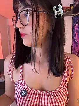 HinaSweet online show from April 2026 01:19:01 AM