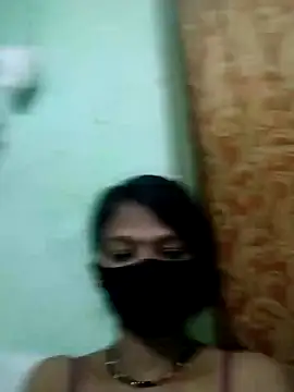 Miss  soniya106 online show from February 2026 05:18:02 PM