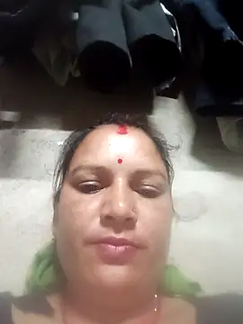 Hot hiuj online show from April 2026 08:17:01 PM