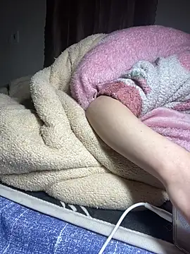 lealia699 online show from January 2026 07:39:01 PM