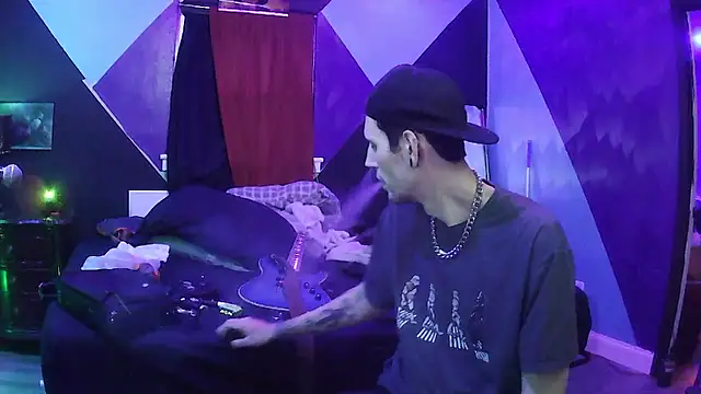 Snapshot of FADEDSADBOY chatting on January 2026 08:41:01 AM FADEDSADBOY online show from January 2026 08:41:01 AM