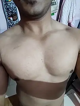 Pranit001 online show from March 2026 10:32:01 PM