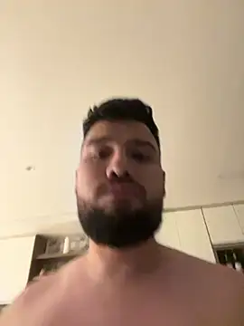 NinoEstouranel online show from January 2026 05:01:02 AM