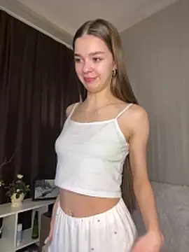 SkylineBliss online show from January 2026 09:51:01 PM