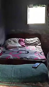 Snapshot of Isabel_and_Heckler chatting on February 2026 02:57:02 PM Isabel and Heckler online show from February 2026 02:57:02 PM