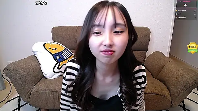 Snapshot of -Ema_ chatting on July 2026 01:28:01 PM -Ema online show from July 2026 01:28:01 PM