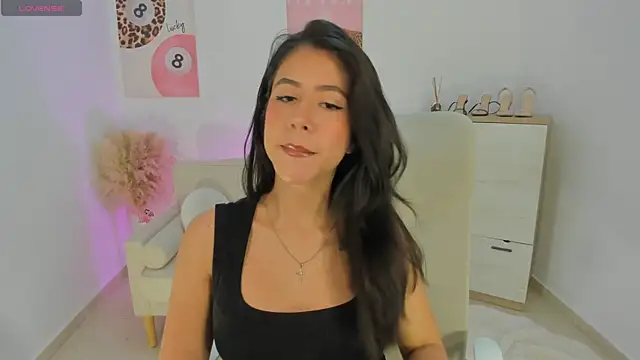 Sussan Monroe online show from April 2026 08:35:01 AM