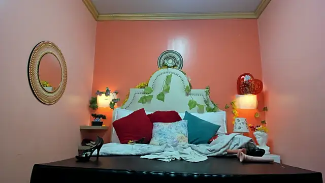 Snapshot of Dalila_Najjar_ chatting on April 2026 08:57:02 PM Dalila Najjar online show from April 2026 08:57:02 PM