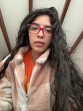 dani bela online show from February 2026 03:17:02 PM