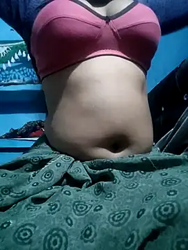 Snapshot of Queen_chayna chatting on March 2026 04:35:01 PM Queen chayna online show from March 2026 04:35:01 PM