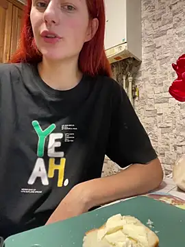 Lily Viola online show from February 2026 07:40:01 AM