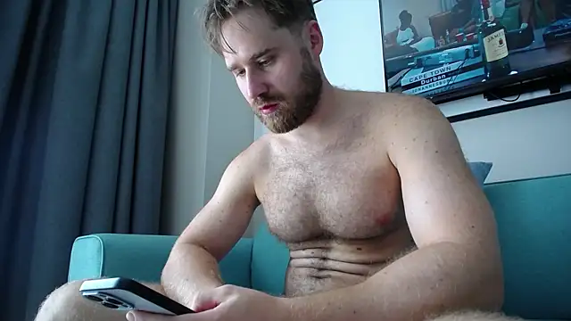 Snapshot of LorenzoLux chatting on March 2026 06:17:02 AM LorenzoLux online show from March 2026 06:17:02 AM