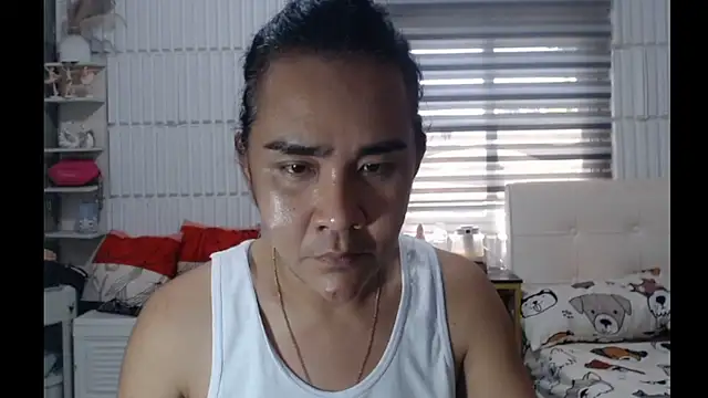Snapshot of MShealthyCumTS69 chatting on August 2026 04:59:02 AM MShealthyCumTS69 online show from August 2026 04:59:02 AM