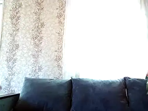 Snapshot of MissKryss chatting on January 2026 09:25:01 AM MissKryss online show from January 2026 09:25:01 AM