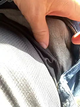 allee2206 online show from March 2026 08:30:01 AM