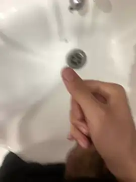 Wassimdz410 online show from March 2026 09:04:02 AM