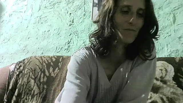  wolfxsnowy  online show from May 2026 06:53:01 PM