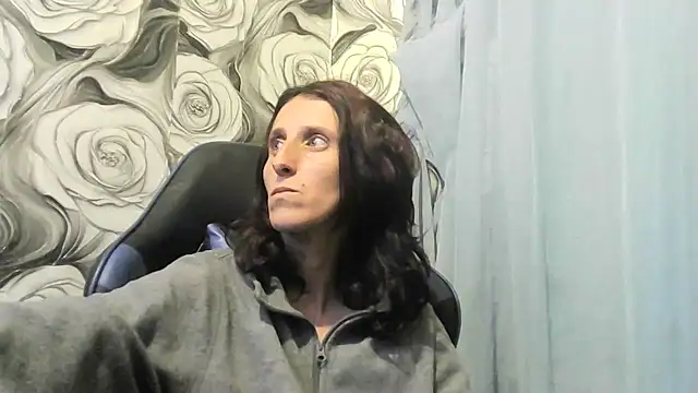  wolfxsnowy  online show from June 2026 08:47:02 PM