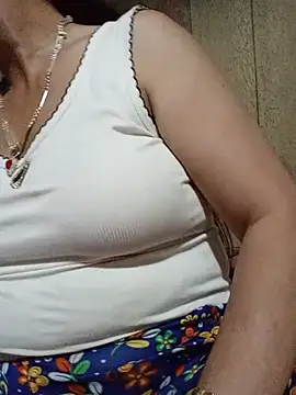 Snapshot of Agnes-baby chatting on June 2026 11:37:02 AM Agnes-baby online show from June 2026 11:37:02 AM