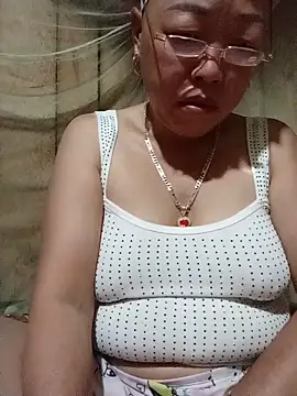 Snapshot of Agnes-baby chatting on July 2026 10:03:01 PM Agnes-baby online show from July 2026 10:03:01 PM