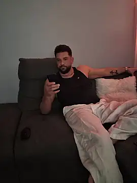 Snapshot of Angelo_33 chatting on January 2026 02:11:01 PM Angelo 33 online show from January 2026 02:11:01 PM