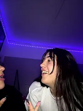 Paulina party online show from January 2026 12:32:02 PM