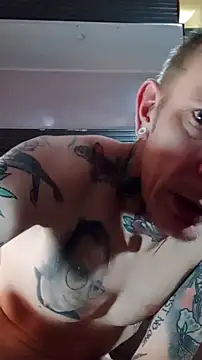 Snapshot of Der_Schoene_Penis chatting on March 2026 08:36:02 PM Der Schoene Penis online show from March 2026 08:36:02 PM