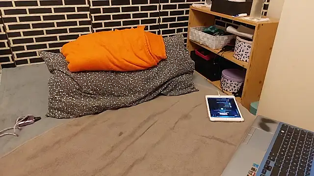 Snapshot of Spatgirl chatting on February 2026 10:31:01 PM Spatgirl online show from February 2026 10:31:01 PM