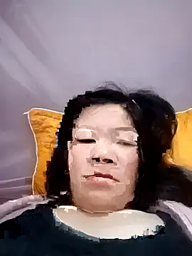 Snapshot of YINA-6969 chatting on January 2026 12:57:01 AM YINA-6969 online show from January 2026 12:57:01 AM