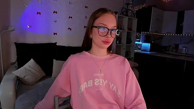 Snapshot of LababyAlice chatting on January 2026 05:12:02 AM LababyAlice online show from January 2026 05:12:02 AM