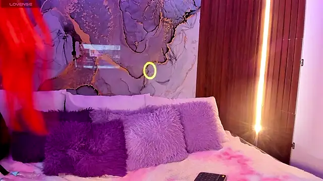 Emmayourgirl online show from February 2026 03:29:01 PM