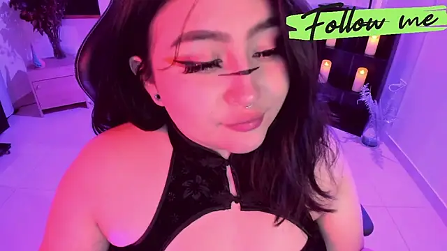 Snapshot of Sweet_lenna chatting on April 2026 10:56:02 PM Sweet lenna online show from April 2026 10:56:02 PM