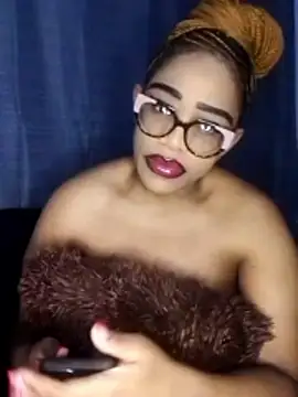 Sultrydiva1 online show from January 2026 10:59:02 PM