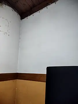 Nanucurlyxx online show from April 2026 04:02:02 PM