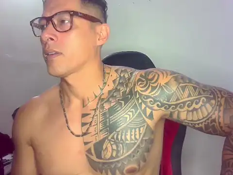 Hades Rom online show from January 2026 08:22:02 PM