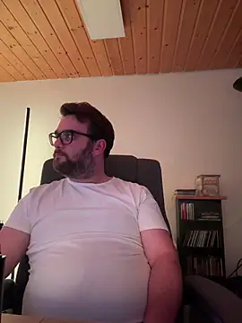 Dominic2295 online show from March 2026 04:36:01 PM