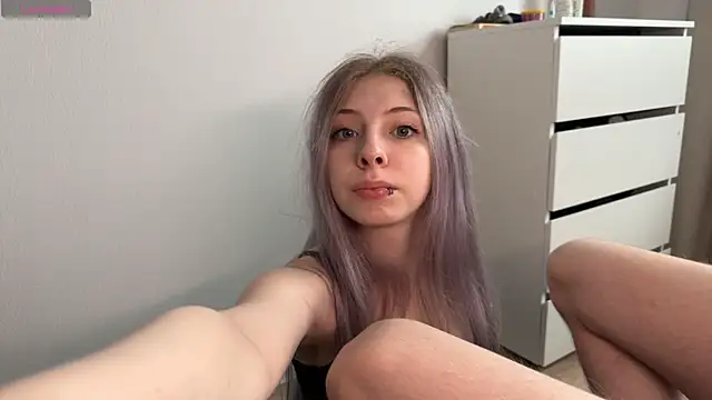 Mariko69meow online show from May 2026 04:38:01 PM