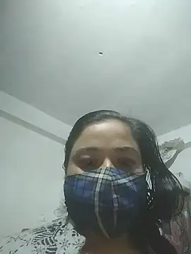 momo loves online show from February 2026 03:31:01 PM