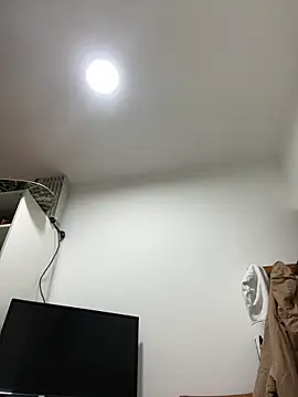 Steven24r30 online show from March 2026 03:10:01 AM