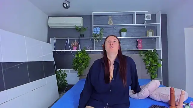 StephieRousee online show from May 2026 05:36:02 AM