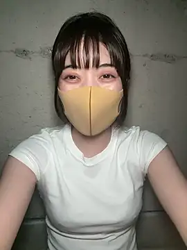 Snapshot of minami_room chatting on July 2026 12:53:01 PM minami room online show from July 2026 12:53:01 PM